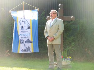 Dieter Klocke dankt den vielen Helfern